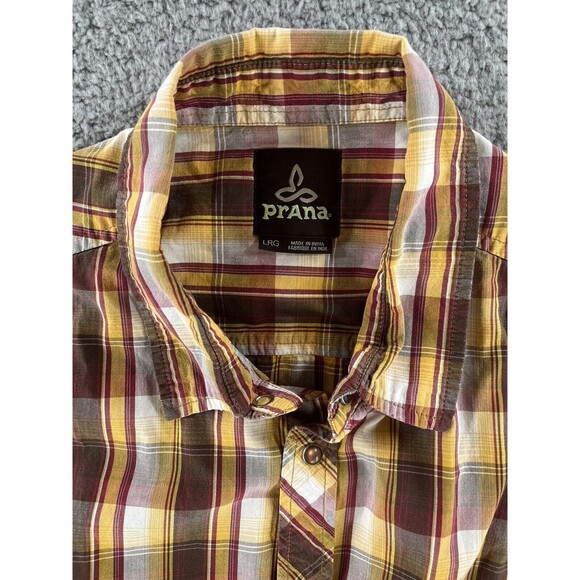 Prana Shirt Men’s Large Short Sleeve Collar Brown Yellow Pearl Snap Button Front - Picture 2 of 6